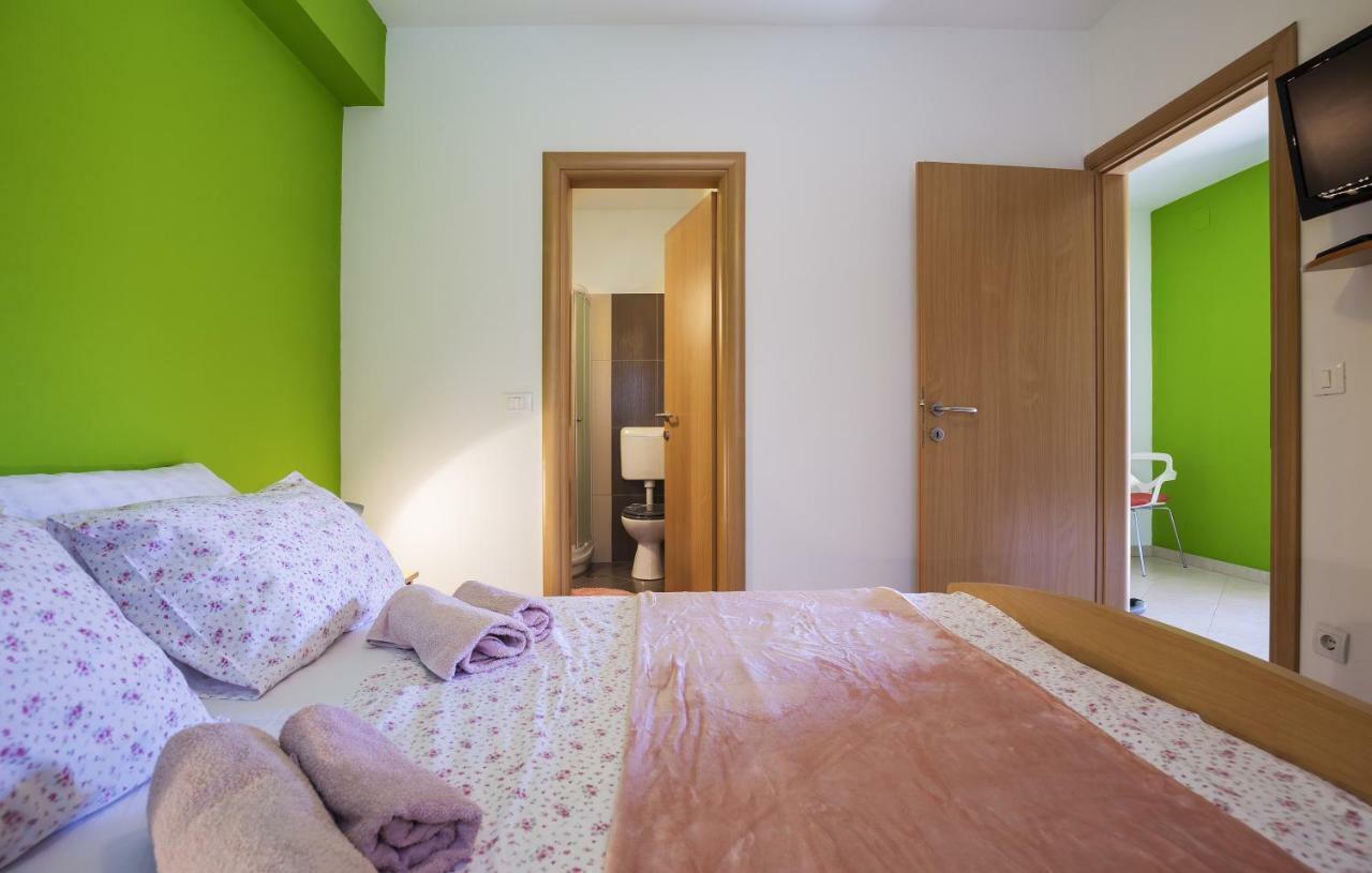 Apartments Ella Rovinj Kültér fotó